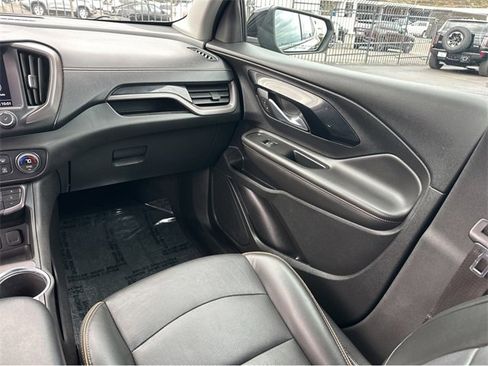 Certified 2022 GMC Terrain AT4 w/ Tech Package image 17