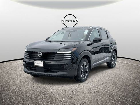 New 2026 Nissan Kicks SV w/ SV Premium Package image 2