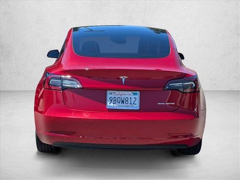 Used 2022 Tesla Model 3 Long Range AWD/4WD image 7