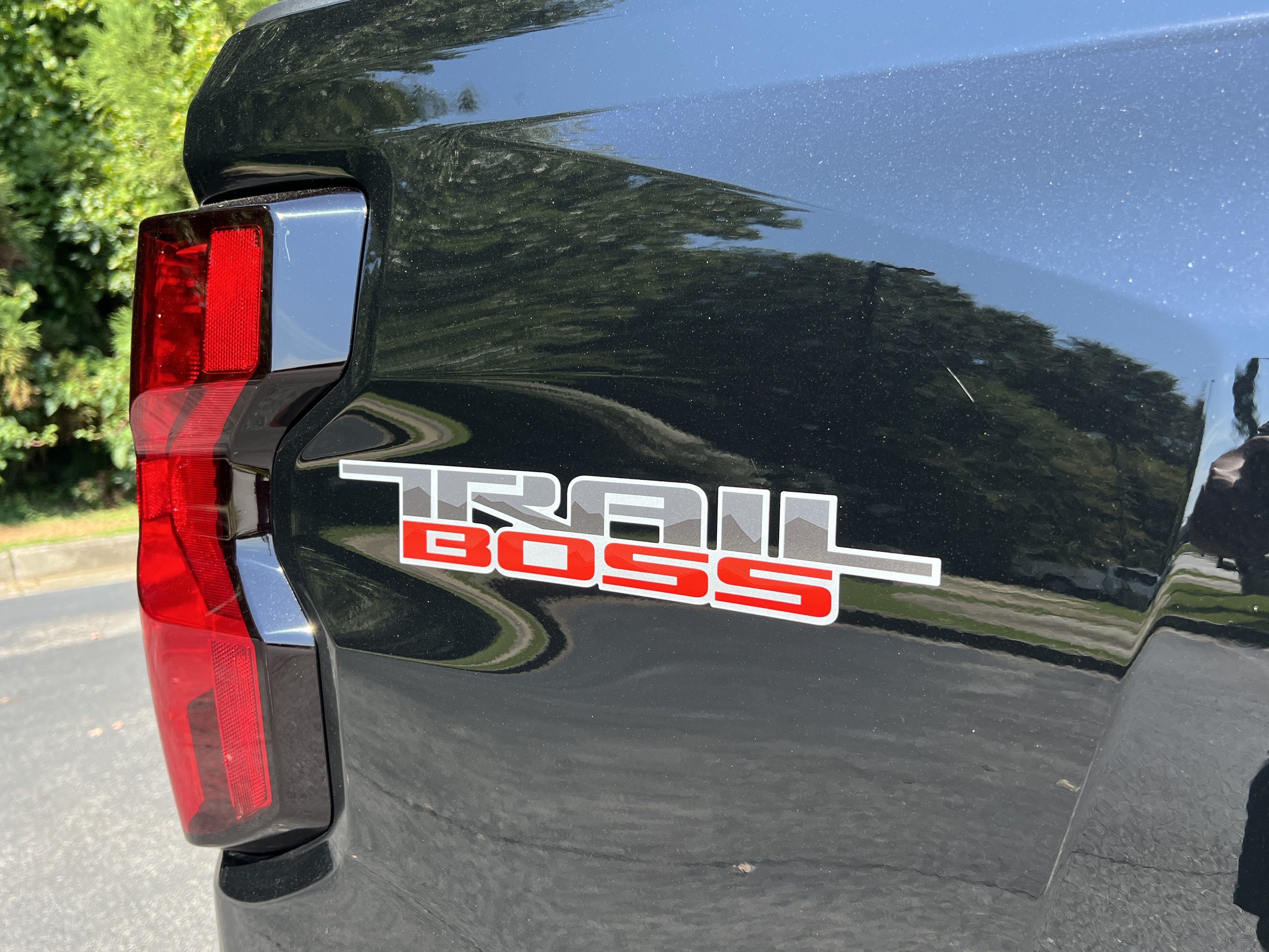 New 2026 Chevrolet Colorado Trail Boss AWD/4WD image 36