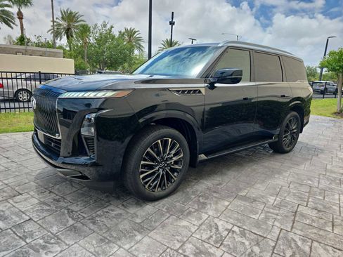 New 2026 INFINITI QX80 Autograph w/ Premium Cargo Package AWD/4WD image 7