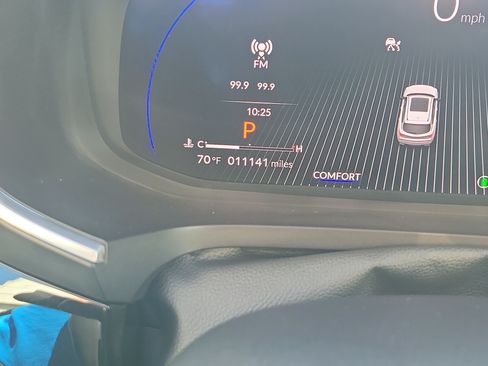 Used 2025 Acura MDX w/ Technology Package AWD/4WD image 22