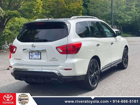 Used 2017 Nissan Pathfinder Platinum w/ Midnight Edition Package AWD/4WD image 7