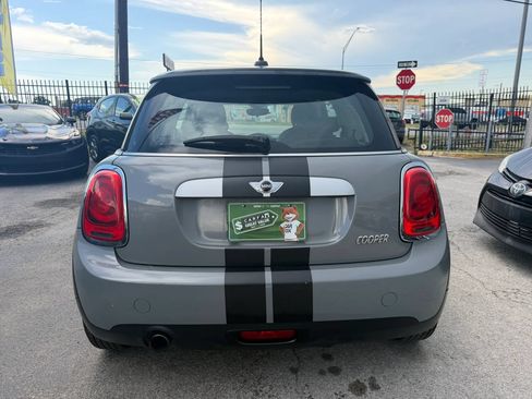Used 2015 MINI Cooper 2-Door Hardtop FWD image 5