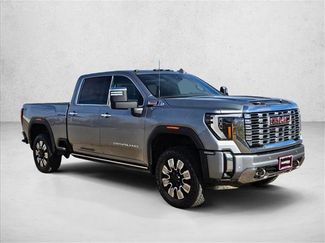 Used 2024 GMC Sierra 2500 Denali w/ Technology Package video 3