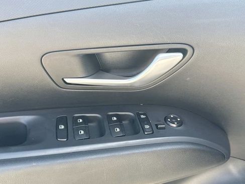 Used 2023 Hyundai Tucson SE image 26