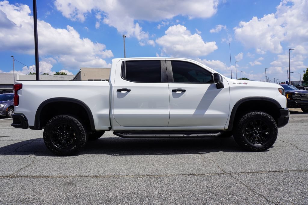 Used 2025 Chevrolet Silverado 1500 ZR2 w/ Technology Package AWD/4WD image 34