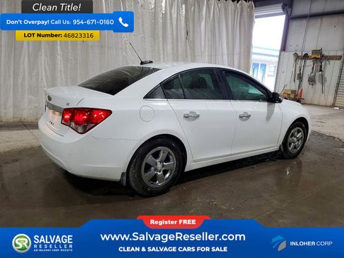 Used 2015 Chevrolet Cruze LT w/ Technology Package image 3