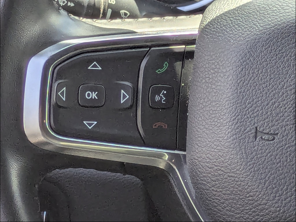 Used 2024 RAM 1500 Laramie AWD/4WD image 18