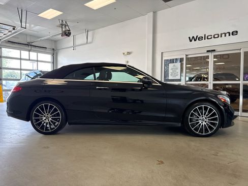 Used 2019 Mercedes-Benz C 300 4MATIC Cabriolet image 8