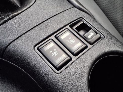 Certified 2024 Nissan Z Performance w/ Floor Mat Package image 27