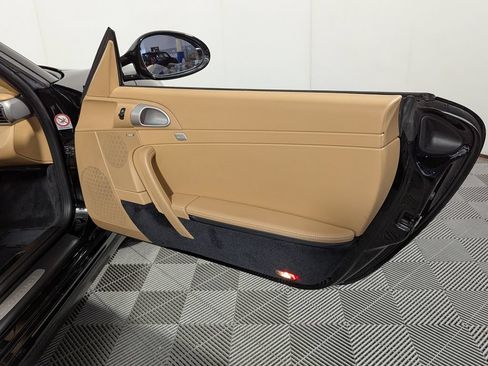 Used 2011 Porsche 911 Carrera RWD image 30