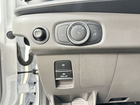 New 2025 Ford Transit 250 148 Medium Roof w/ Load Area Protection Package image 17