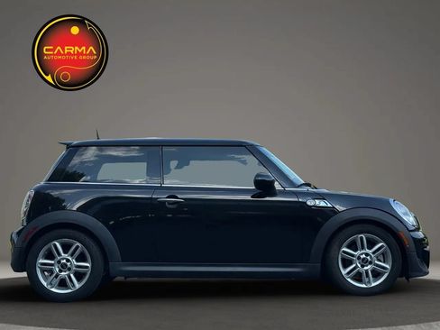 Used 2011 MINI Cooper S FWD image 6