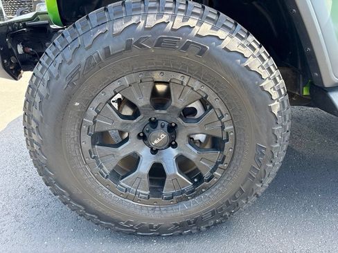 Used 2019 Jeep Wrangler Unlimited Sport S AWD/4WD image 9
