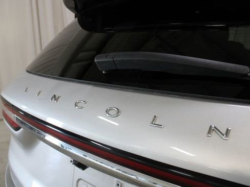 Used 2020 Lincoln Corsair Reserve w/ Elements Package FWD image 33