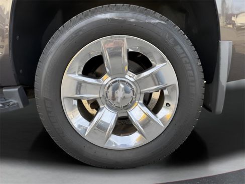 Used 2017 Chevrolet Tahoe Premier image 11