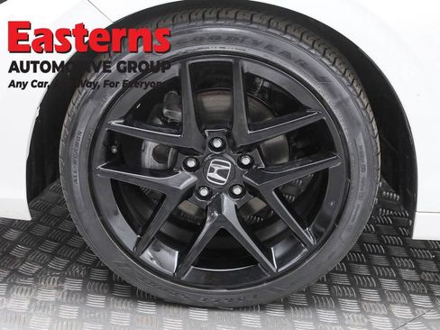 Used 2023 Honda Civic Sport image 31