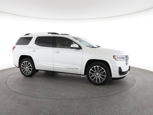 Used 2022 GMC Acadia Denali w/ Denali Ultimate Package image 15