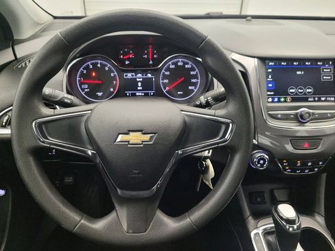 Used 2019 Chevrolet Cruze LS image 22