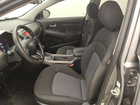 Used 2016 Kia Sportage LX FWD image 17