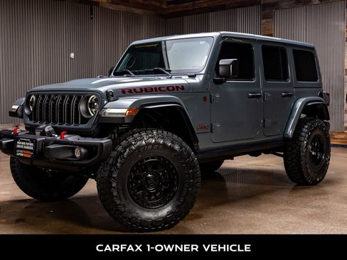 Used 2024 Jeep Wrangler Unlimited Rubicon image 5