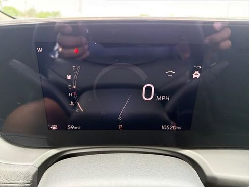 Used 2024 Buick Encore GX Sport Touring w/ Comfort Package FWD image 11