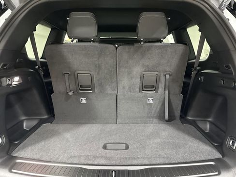 New 2026 Jeep Grand Cherokee L Laredo image 25