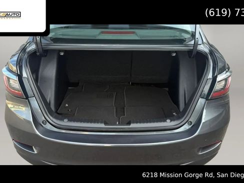 Used 2017 Toyota Yaris iA FWD image 28
