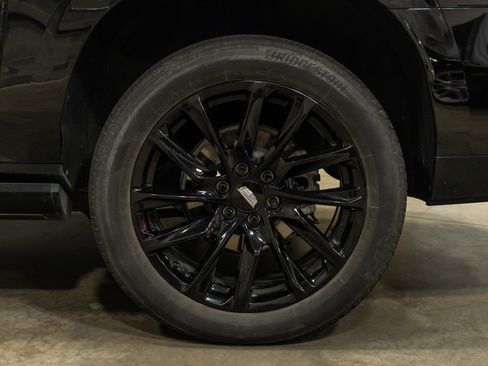 Used 2023 Cadillac Escalade ESV Sport Platinum w/ LPO, ONYX Package AWD/4WD image 25