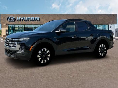 New 2025 Hyundai Santa Cruz SEL FWD image 2