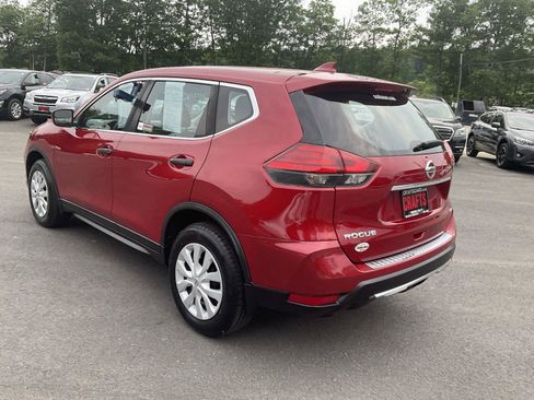 Used 2017 Nissan Rogue S AWD/4WD image 3