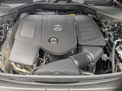 New 2026 Mercedes-Benz GLC 300 image 15