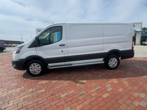 Used 2025 Ford Transit 250 Low Roof w/ Exterior Upgrade Package RWD image 7