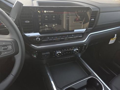 New 2025 GMC Sierra 2500 SLT w/ SLT Premium Package image 40