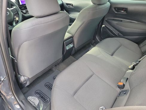 Used 2024 Toyota Corolla LE image 13
