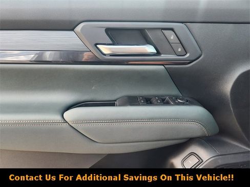 New 2026 GMC Terrain AT4 w/ Technology Package II image 17