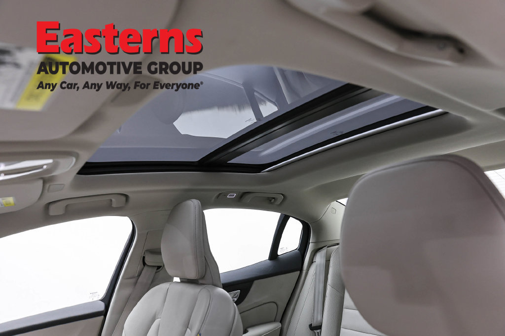 Used 2024 Volvo S60 B5 Core w/ Climate Package FWD image 36