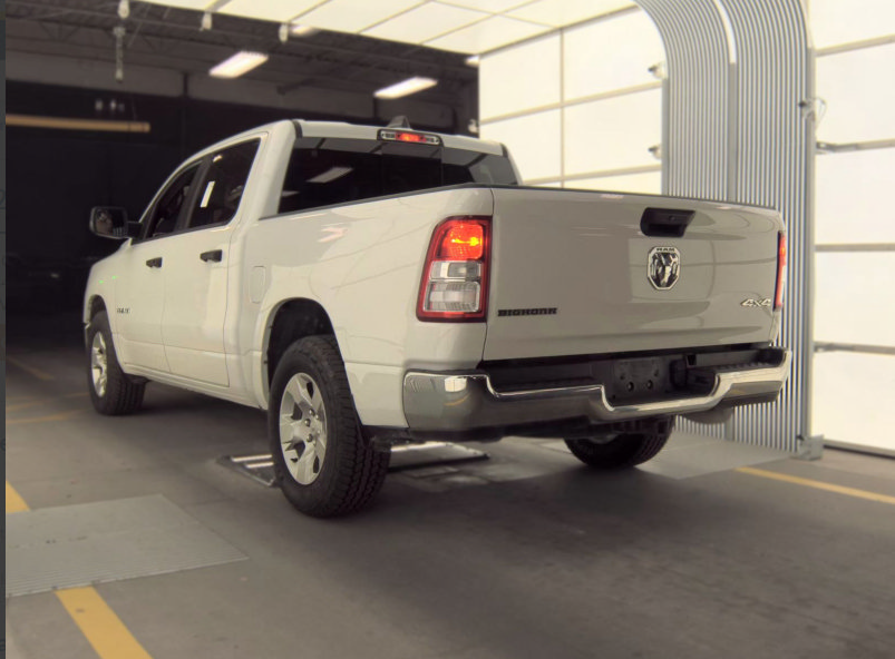 Used 2023 RAM 1500 Big Horn AWD/4WD image 4