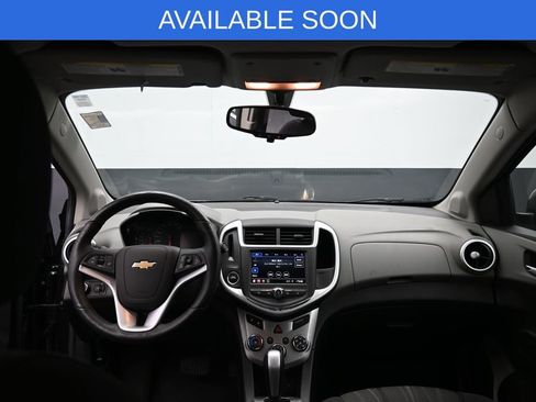 Used 2020 Chevrolet Sonic LT w/ Convenience Package FWD image 27