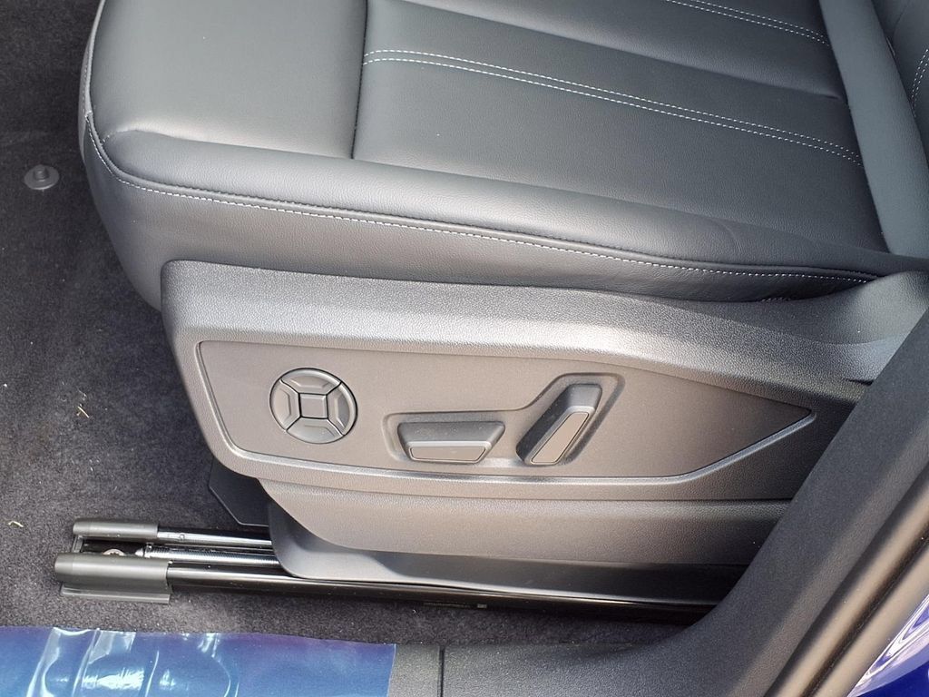 New 2026 Audi Q5 Premium Plus AWD/4WD image 12