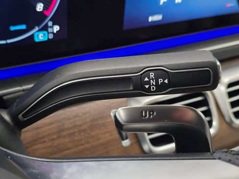 New 2026 Mercedes-Benz GLE 53 AMG 4MATIC image 16