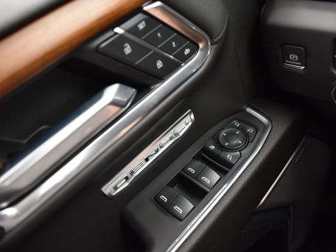 Used 2022 GMC Sierra 1500 Denali w/ Denali Reserve Package image 24