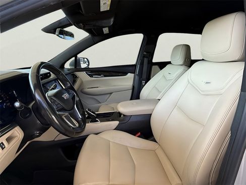 Used 2019 Cadillac XT5 image 35