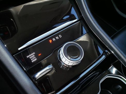 Used 2023 Jeep Grand Cherokee L Limited w/ Trailer Tow Group (B) image 24