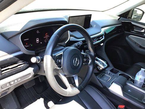 Used 2023 Acura MDX SH-AWD w/ Technology Package image 3