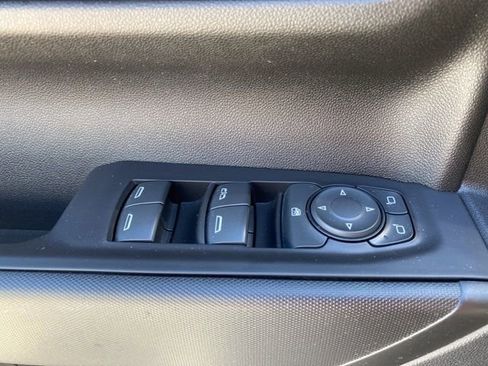 Used 2020 Chevrolet Silverado 1500 Custom Trail Boss w/ Custom Convenience Package image 26