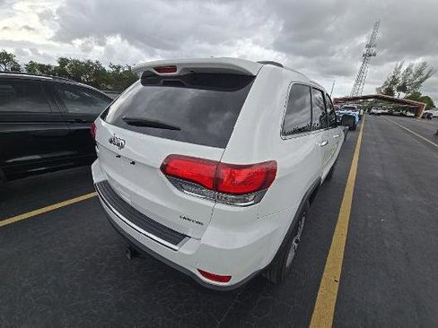 Used 2020 Jeep Grand Cherokee Limited RWD image 2