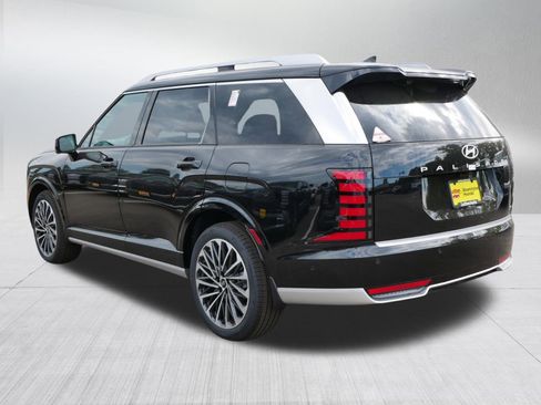 New 2026 Hyundai Palisade Calligraphy image 3