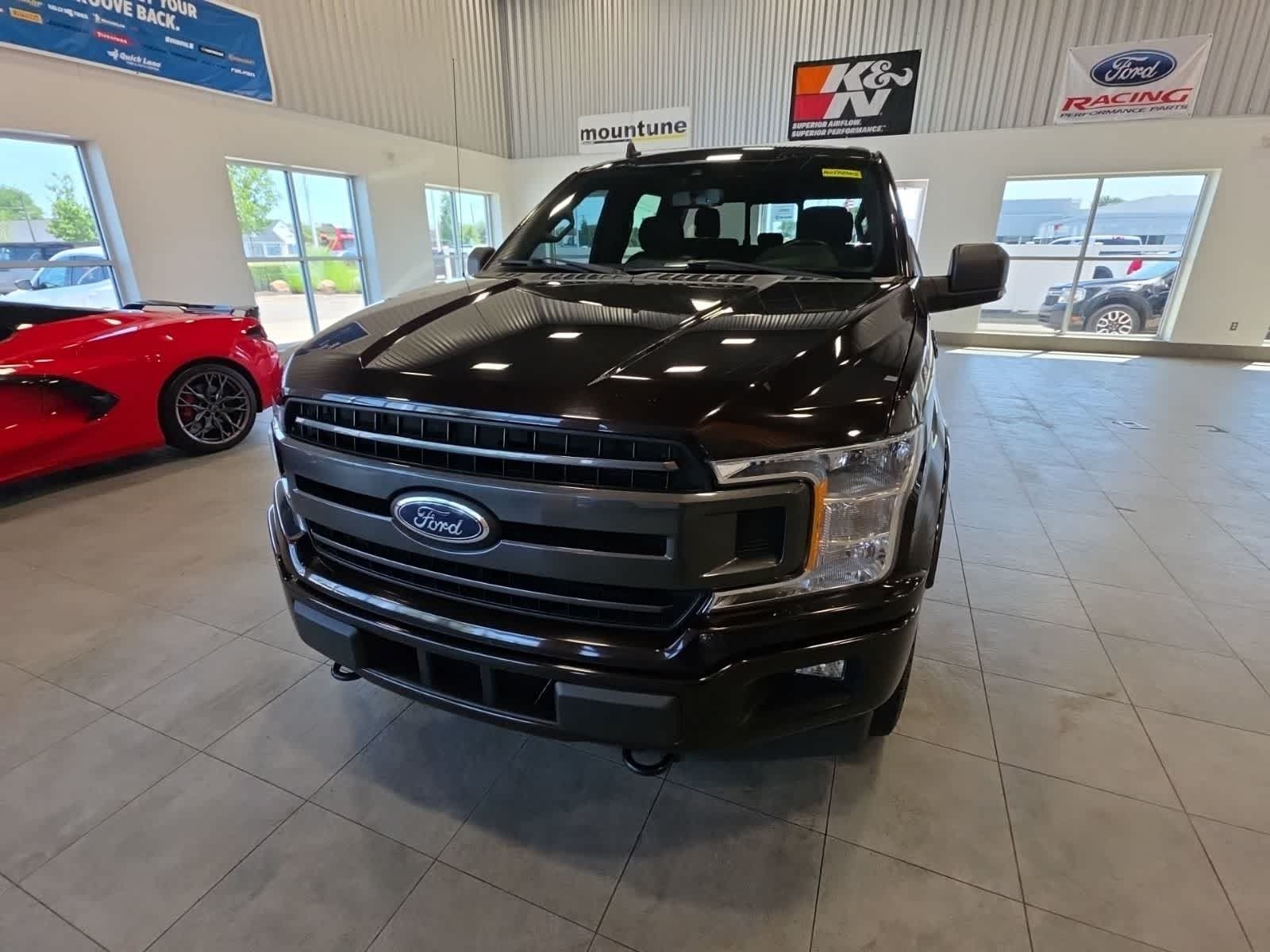 Used 2020 Ford F150 XLT w/ Equipment Group 302A Luxury AWD/4WD image 3